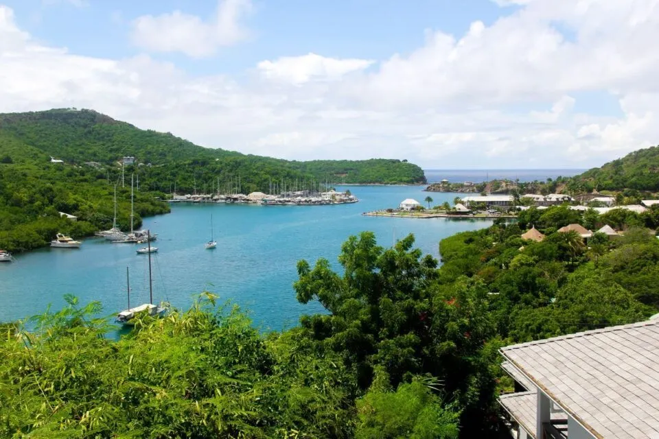 3185 caribbean honeymoon spa