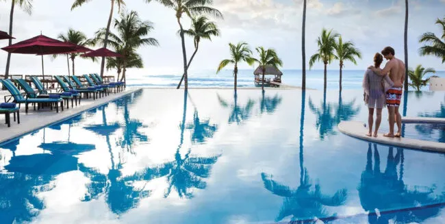 3256 mexico all inclusive honeymoon packing