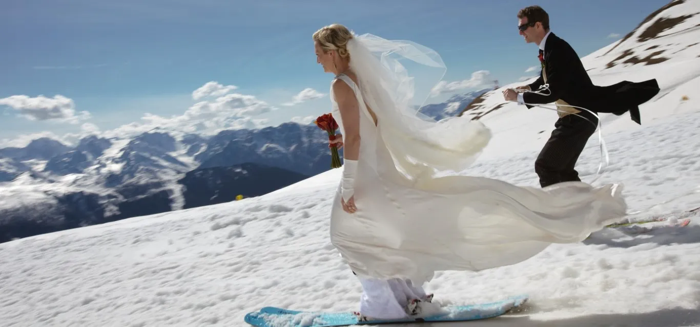 3285 honeymoon ski resort scenery