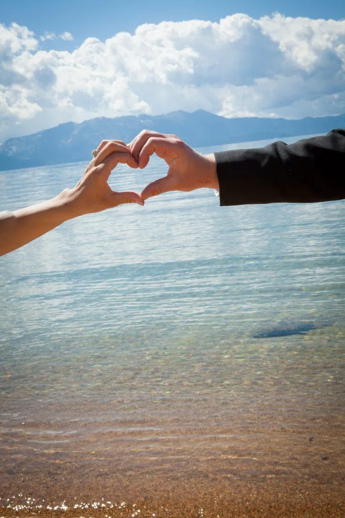 /img/3339-tahoe-honeymoon-sunset.webp