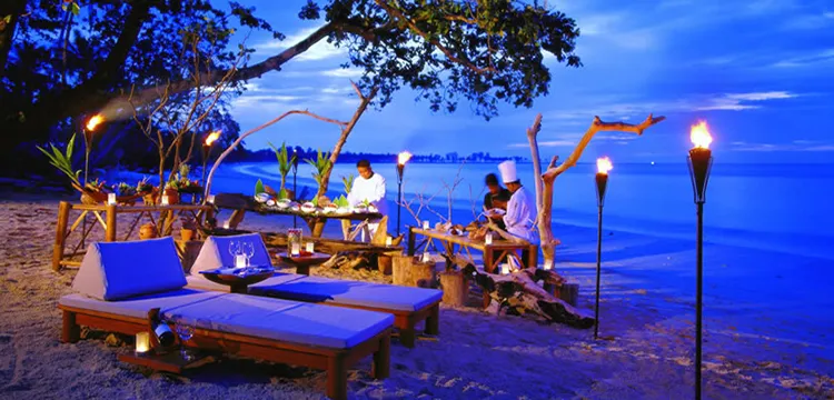 3568 parkroyal collection pickering